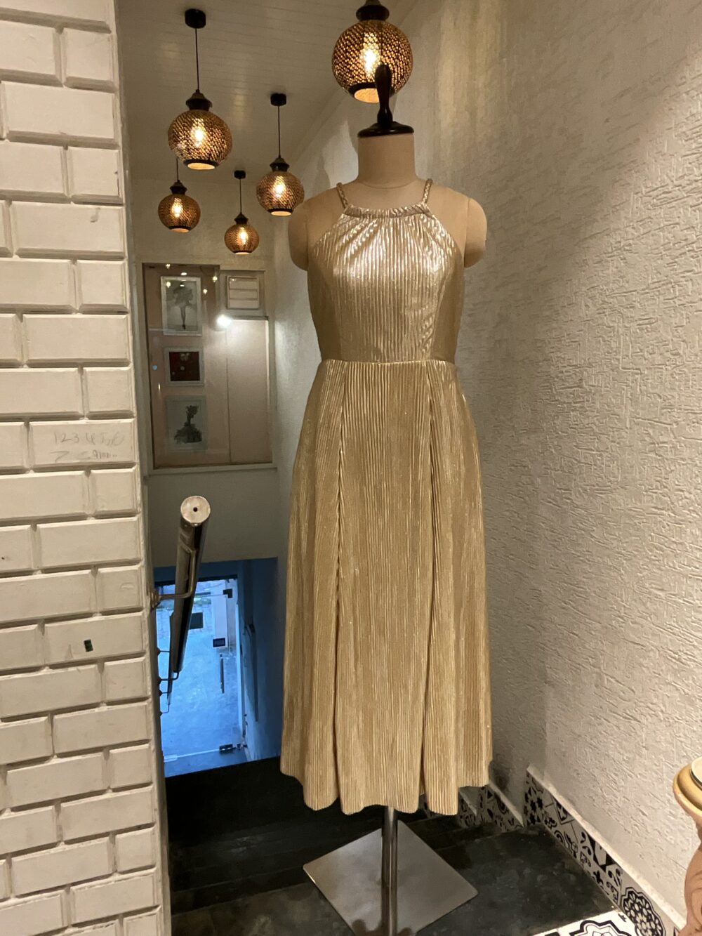 Shop Primary Image Shop Primary Image