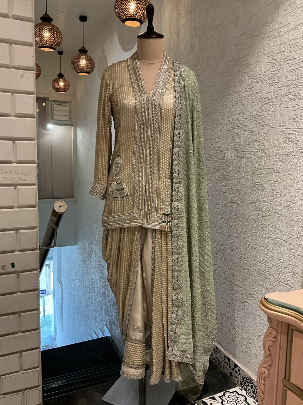 Shop Primary Image Shop Primary Image